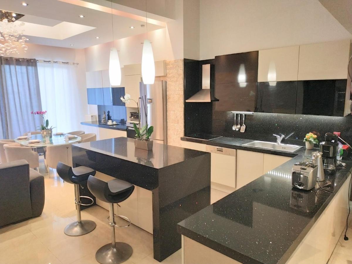 Luxury Apartment With Sea View Near Kallithea Koskinou  외부 사진